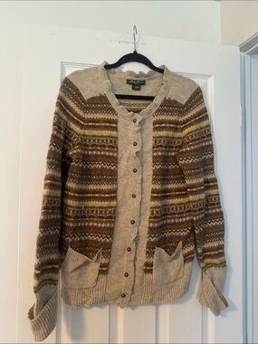 100% wool Eddie Bauer Beige Multicolor Fair Isle Cardigan
